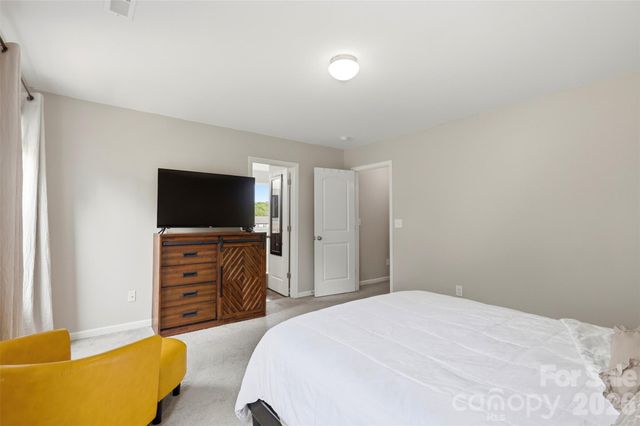 7017 Whitewater Loop, Lowell, NC 28098