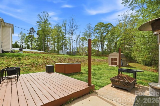 7017 Whitewater Loop, Lowell, NC 28098