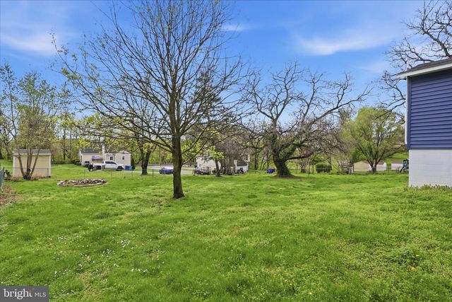 611 TRITAPOE DR, Knoxville, MD 21758