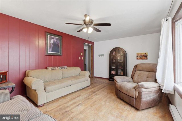 611 TRITAPOE DR, Knoxville, MD 21758