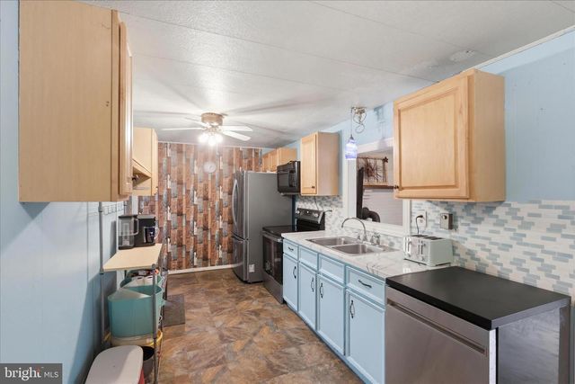 611 TRITAPOE DR, Knoxville, MD 21758