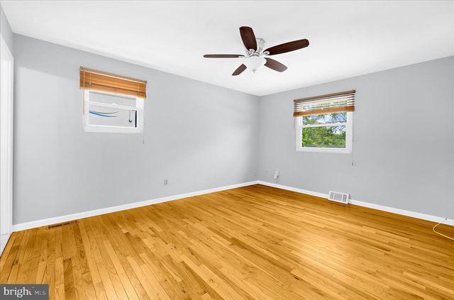 7969 CROWNSWAY, Glen Burnie, MD 21061