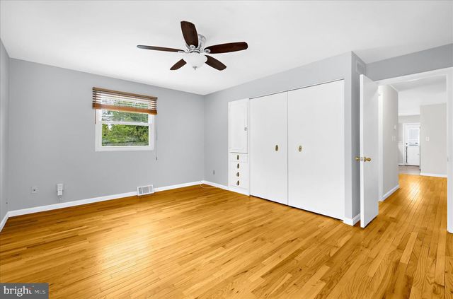 7969 CROWNSWAY, Glen Burnie, MD 21061