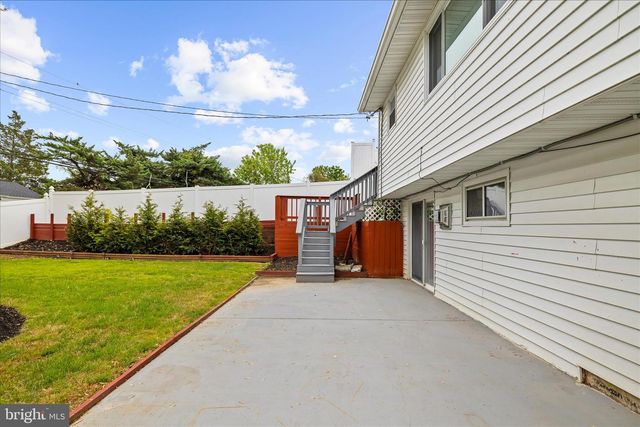 7969 CROWNSWAY, Glen Burnie, MD 21061