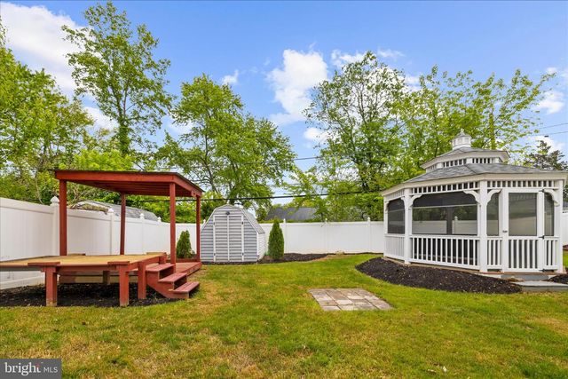 7969 CROWNSWAY, Glen Burnie, MD 21061