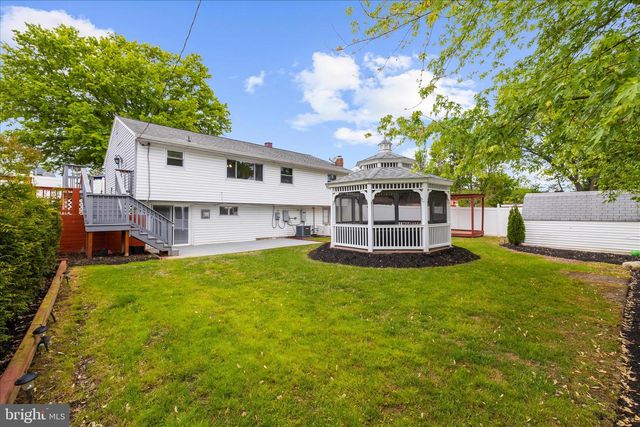 7969 CROWNSWAY, Glen Burnie, MD 21061