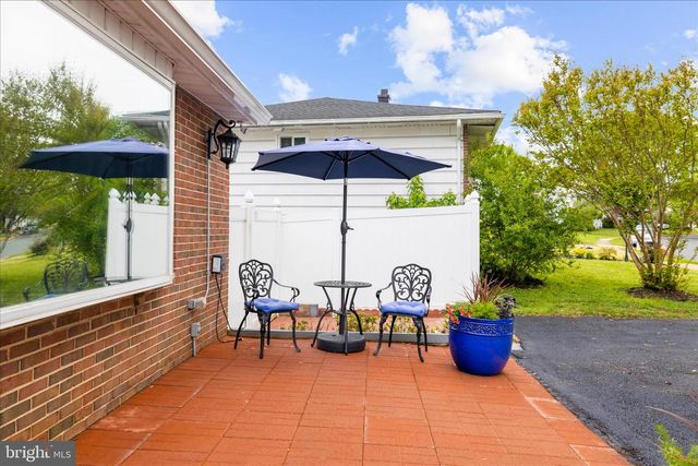 7969 CROWNSWAY, Glen Burnie, MD 21061