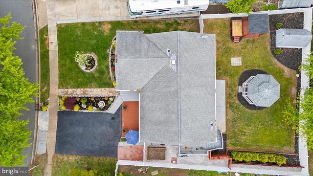 7969 CROWNSWAY, Glen Burnie, MD 21061