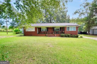 104 Bowen Street, Stockbridge, GA 30281