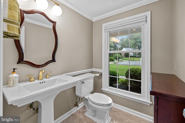 9006 NOMINI LN, Alexandria, VA 22309
