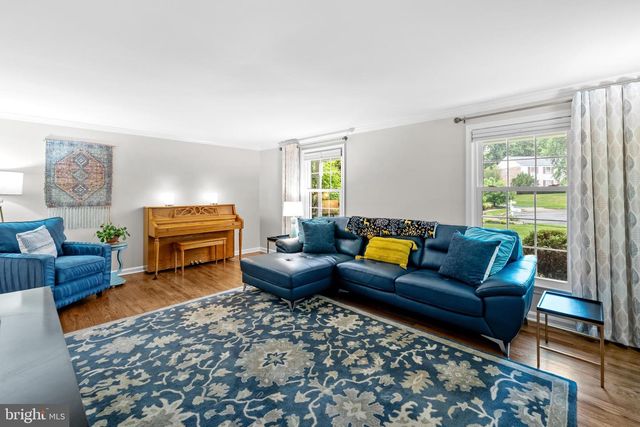 9006 NOMINI LN, Alexandria, VA 22309