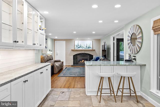 9006 NOMINI LN, Alexandria, VA 22309