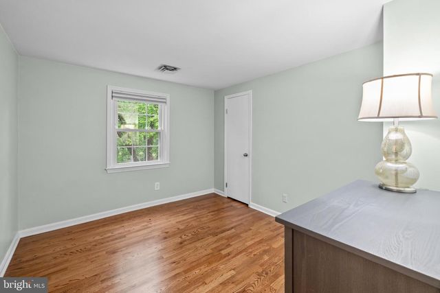 9006 NOMINI LN, Alexandria, VA 22309