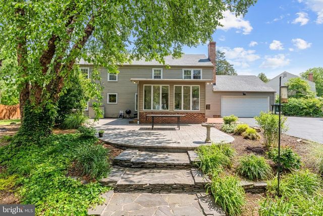 9006 NOMINI LN, Alexandria, VA 22309