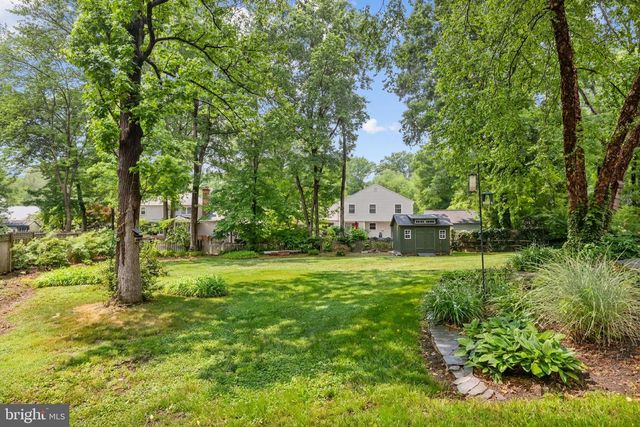 9006 NOMINI LN, Alexandria, VA 22309