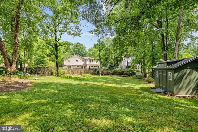 9006 NOMINI LN, Alexandria, VA 22309