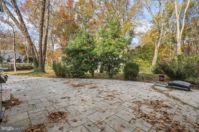 9006 NOMINI LN, Alexandria, VA 22309