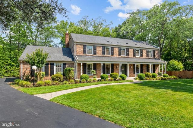 9006 NOMINI LN, Alexandria, VA 22309