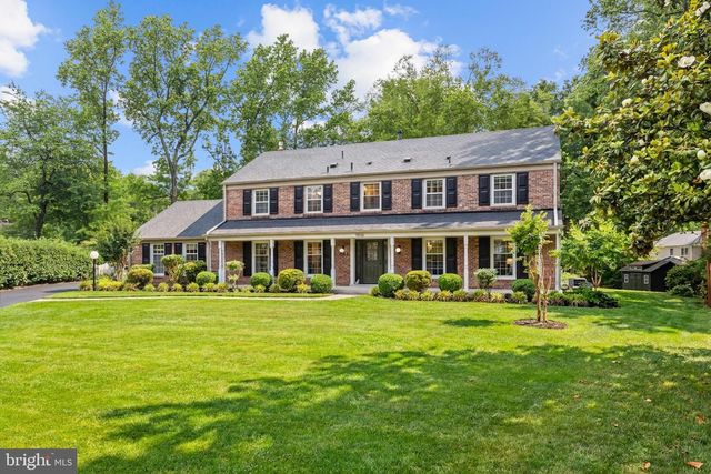 9006 NOMINI LN, Alexandria, VA 22309