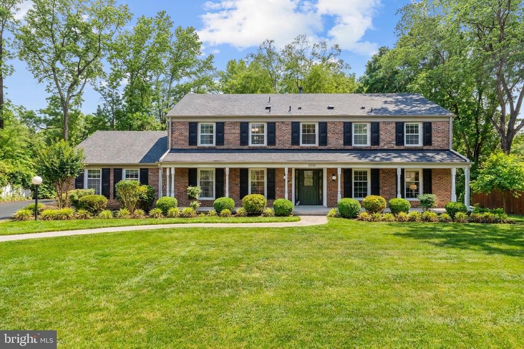 9006 NOMINI LN, Alexandria, VA 22309