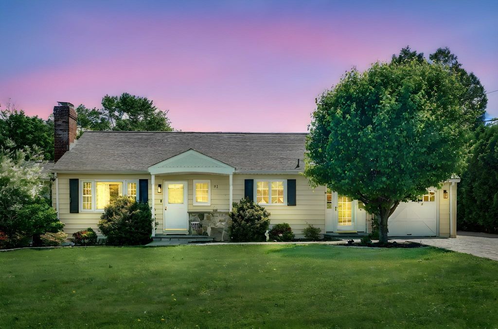 21 Boniello Drive, Mahopac, NY 10541