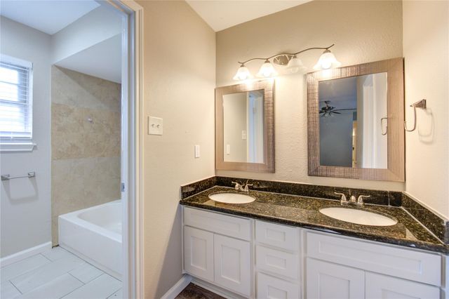 6430 Pirtlewood Circle, Houston, TX 77088