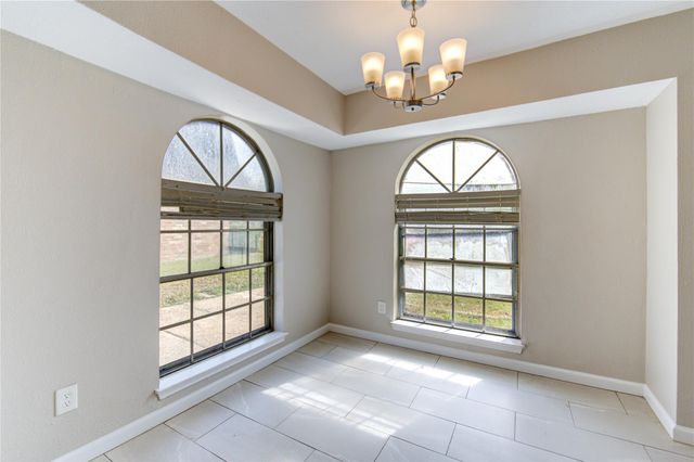 6430 Pirtlewood Circle, Houston, TX 77088