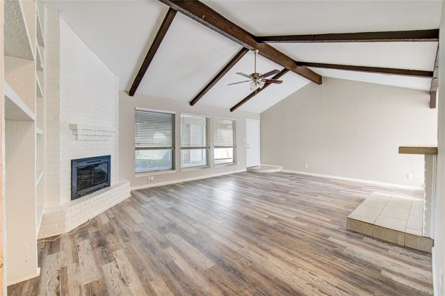 6430 Pirtlewood Circle, Houston, TX 77088