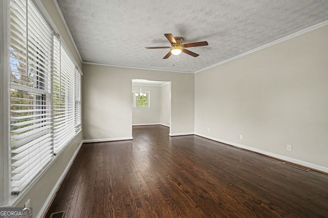 2615 Glenvalley Drive, Decatur, GA 30032