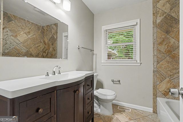 2615 Glenvalley Drive, Decatur, GA 30032