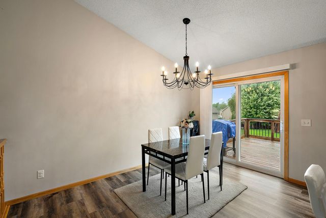 7331 Lamont Avenue NE, Albertville, MN 55301