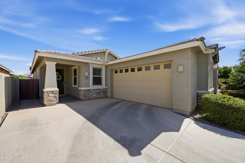 296 W ORGAN PIPE Drive, San Tan Valley, AZ 85140 — photo 2