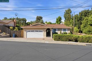 2023 Olympic Dr, Martinez, CA 94553
