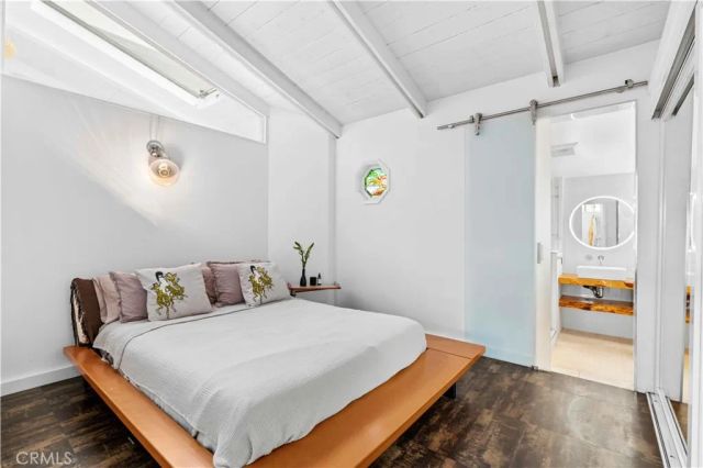 1143 Catalina Street, Laguna Beach, CA 92651