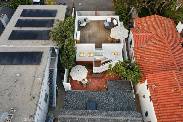 1143 Catalina Street, Laguna Beach, CA 92651