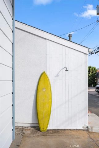 1143 Catalina Street, Laguna Beach, CA 92651