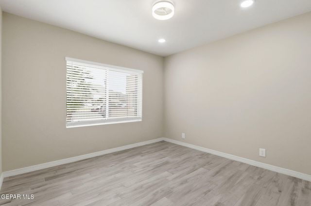 1310 E SAN ANTONIO Avenue, El Paso, TX 79901