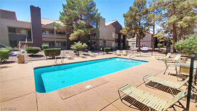 5044 South Rainbow Boulevard 206, Las Vegas, NV 89118