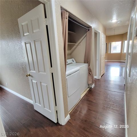 5044 South Rainbow Boulevard 206, Las Vegas, NV 89118