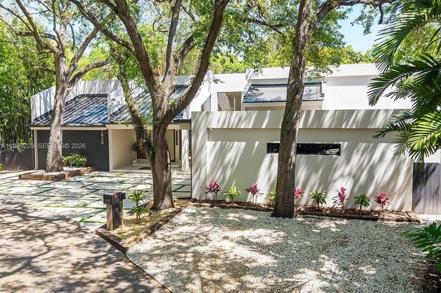 5820 SW 33rd Lane, Hollywood, FL 33312