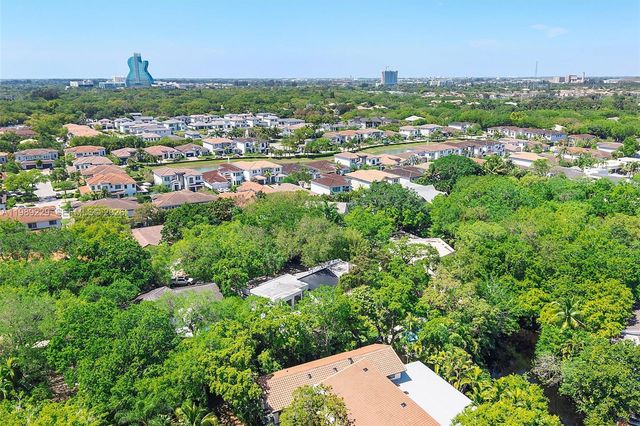 5820 SW 33rd Lane, Hollywood, FL 33312