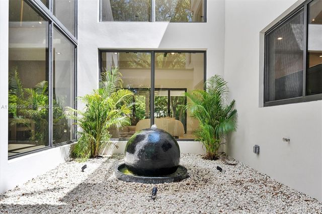 5820 SW 33rd Lane, Hollywood, FL 33312