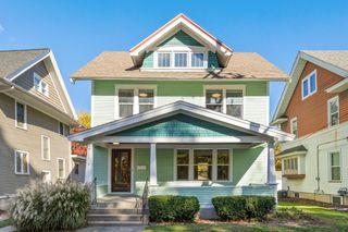 1325 Fulton Street, Grand Rapids, MI 49504