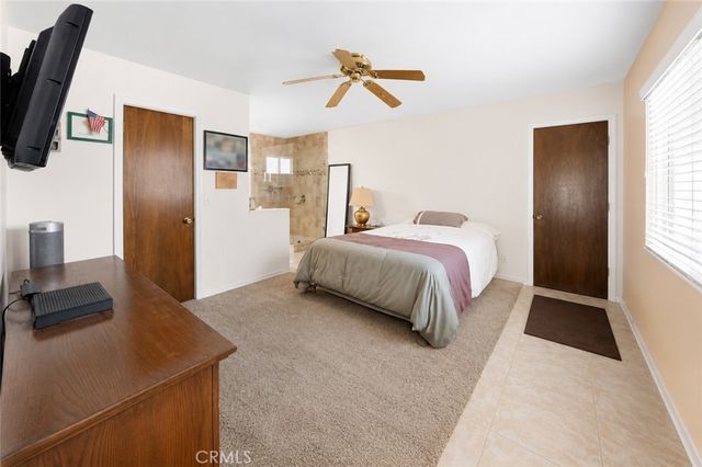 27535 Lakeview Drive 40, Helendale, CA 92342