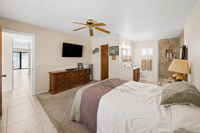 27535 Lakeview Drive 40, Helendale, CA 92342