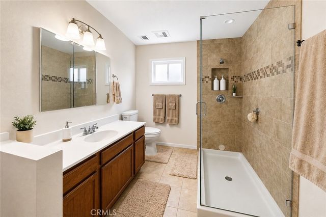 27535 Lakeview Drive 40, Helendale, CA 92342