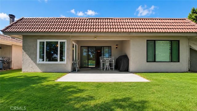 27535 Lakeview Drive 40, Helendale, CA 92342