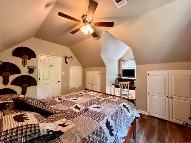 210 Little Hollow Trail, Hot Springs, AR 71913