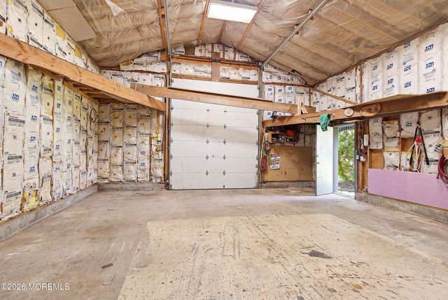 648 Dave Marion Road, Toms River, NJ 08753