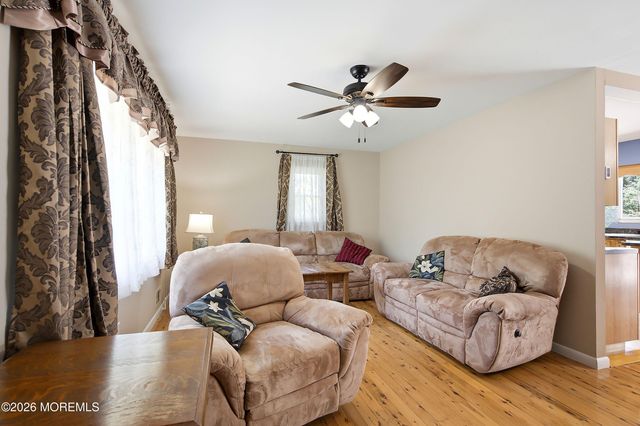 648 Dave Marion Road, Toms River, NJ 08753